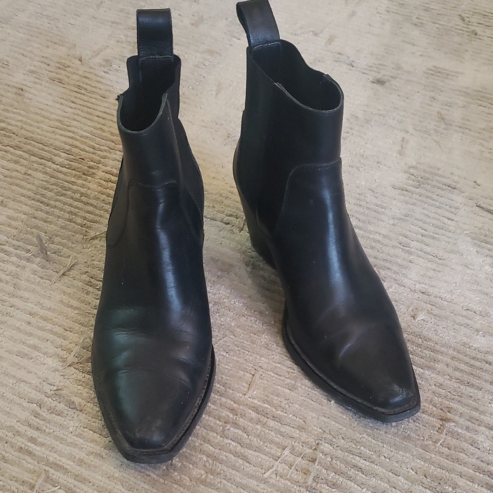 💥LAST CHANCE💥EVERLANE Cowboy Ankle Boots